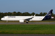 Lufthansa Airbus A321-271NX (D-AIEC) at  Hamburg - Fuhlsbuettel (Helmut Schmidt), Germany