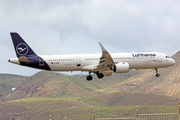 Lufthansa Airbus A321-271NX (D-AIEC) at  Gran Canaria, Spain