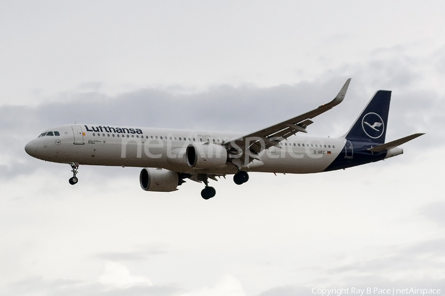 Lufthansa Airbus A321-271NX (D-AIEC) | Photo 413698