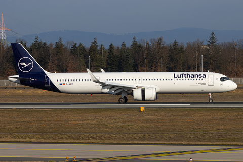 Lufthansa Airbus A321-271NX (D-AIEF) at  Frankfurt am Main, Germany