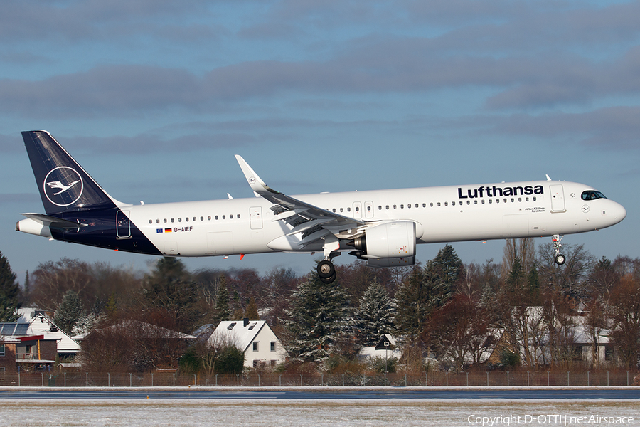 Lufthansa Airbus A321-271NX (D-AIEF) | Photo 426666