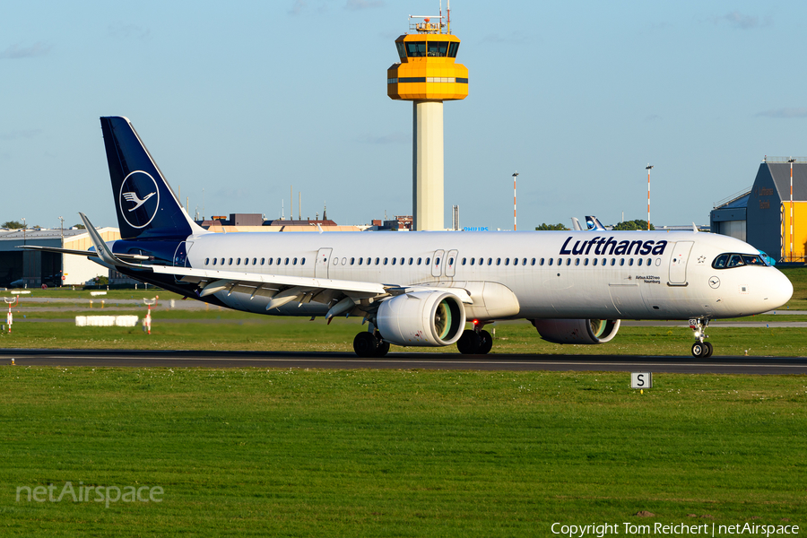 Lufthansa Airbus A321-271NX (D-AIEG) | Photo 529961