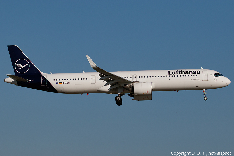 Lufthansa Airbus A321-271NX (D-AIEH) | Photo 470581