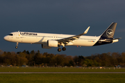 Lufthansa Airbus A321-271NX (D-AIEI) at  Hamburg - Fuhlsbuettel (Helmut Schmidt), Germany