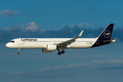 Lufthansa Airbus A321-271NX (D-AIEI) at  Hamburg - Fuhlsbuettel (Helmut Schmidt), Germany