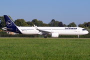 Lufthansa Airbus A321-271NX (D-AIEI) at  Hamburg - Fuhlsbuettel (Helmut Schmidt), Germany