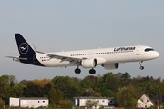 Lufthansa Airbus A321-271NX (D-AIEJ) at  Hamburg - Fuhlsbuettel (Helmut Schmidt), Germany