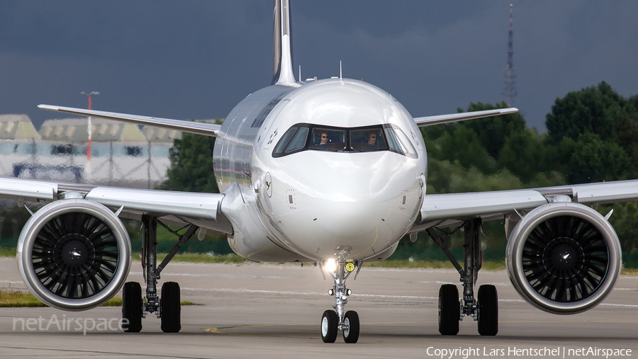 Lufthansa Airbus A321-271NX (D-AIEK) | Photo 464394