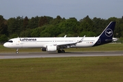 Lufthansa Airbus A321-271NX (D-AIEL) at  Hamburg - Fuhlsbuettel (Helmut Schmidt), Germany