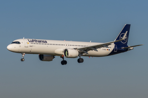 Lufthansa Airbus A321-271NX (D-AIEL) at  Hamburg - Fuhlsbuettel (Helmut Schmidt), Germany