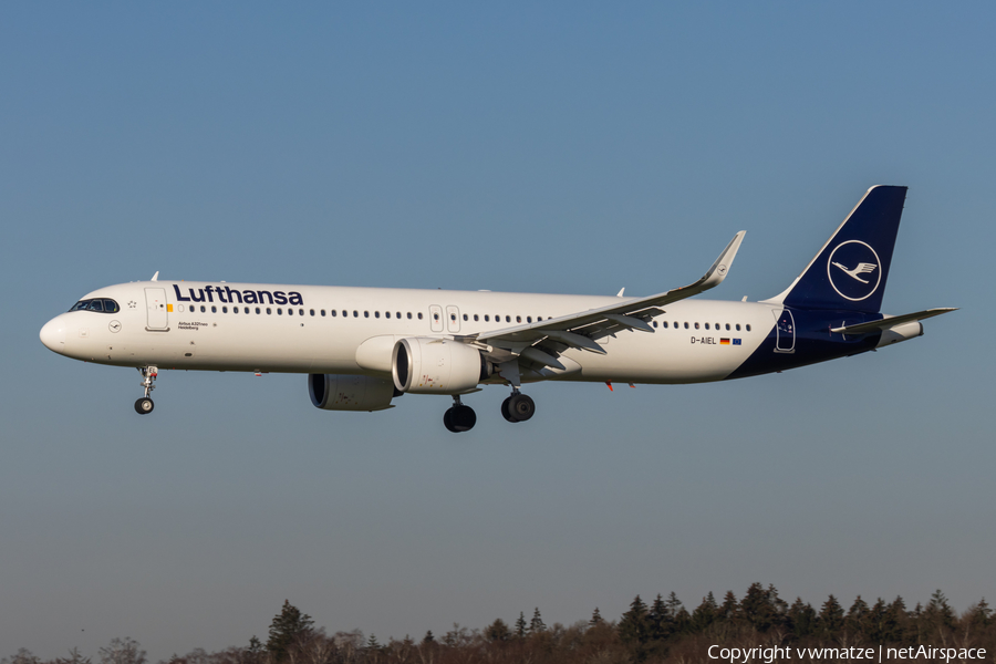 Lufthansa Airbus A321-271NX (D-AIEL) | Photo 562427