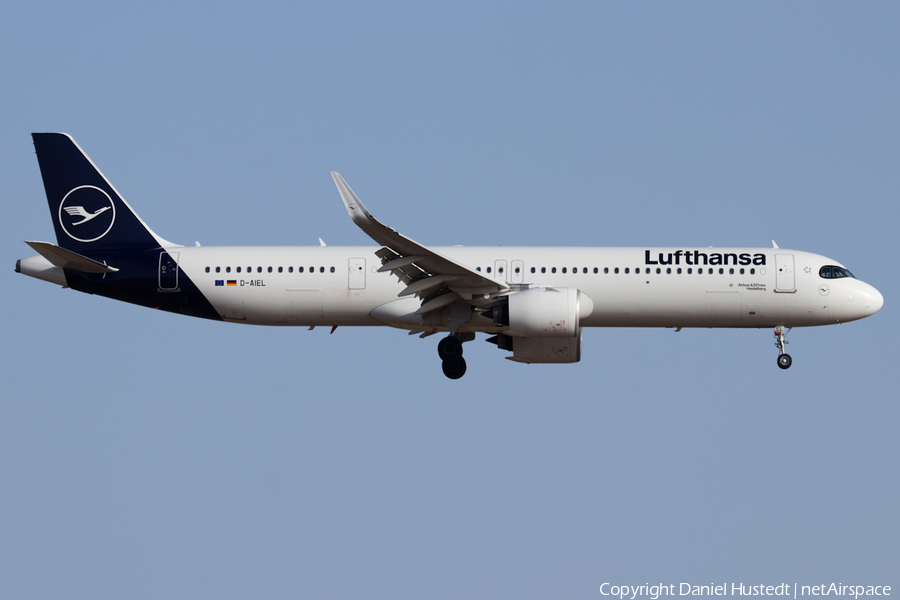 Lufthansa Airbus A321-271NX (D-AIEL) | Photo 536737