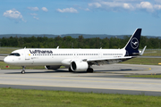 Lufthansa Airbus A321-271NX (D-AIEN) at  Frankfurt am Main, Germany