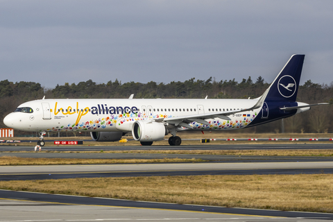 Lufthansa Airbus A321-271NX (D-AIEP) at  Frankfurt am Main, Germany