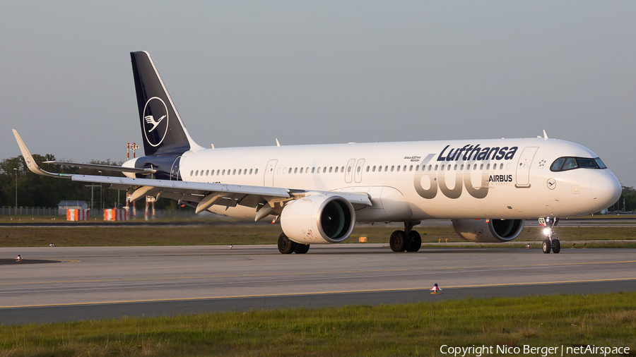 Lufthansa Airbus A321-271NX (D-AIEQ) | Photo 621567