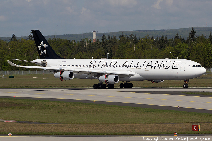 Lufthansa Airbus A340-313X (D-AIFA) | Photo 107307