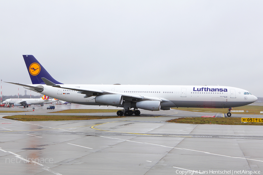 Lufthansa Airbus A340-313X (D-AIFA) | Photo 66565
