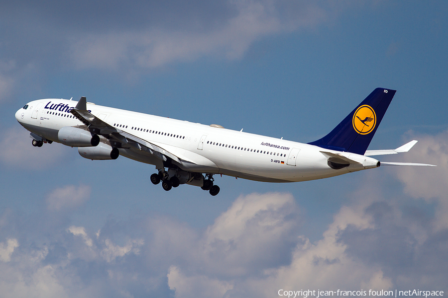 Lufthansa Airbus A340-313X (D-AIFD) | Photo 90326