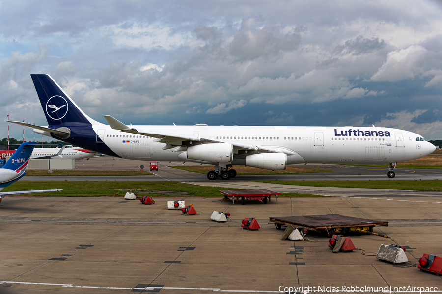 Lufthansa Airbus A340-313X (D-AIFD) | Photo 393074