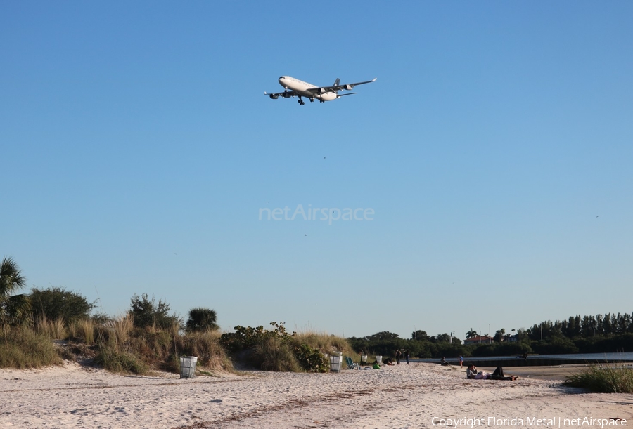 Lufthansa Airbus A340-313X (D-AIFF) | Photo 607000
