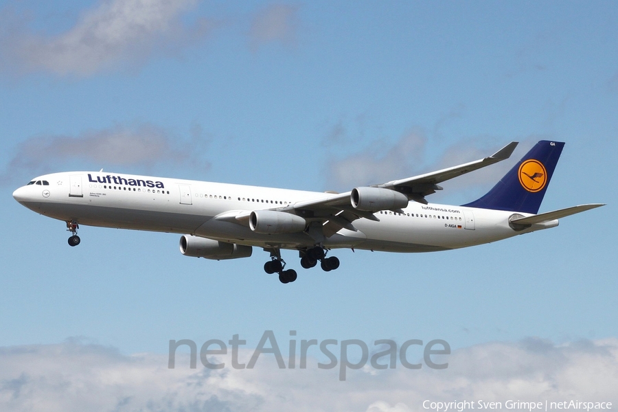 Lufthansa Airbus A340-311 (D-AIGA) | Photo 46405