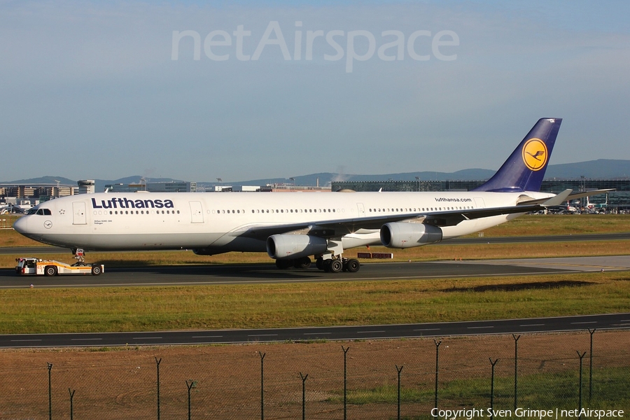 Lufthansa Airbus A340-313X (D-AIGN) | Photo 28557