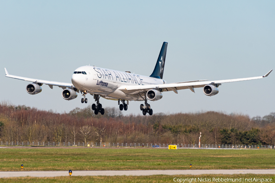 Lufthansa Airbus A340-313X (D-AIGN) | Photo 378235