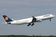 Lufthansa Airbus A340-313X (D-AIGO) at  Dusseldorf - International, Germany