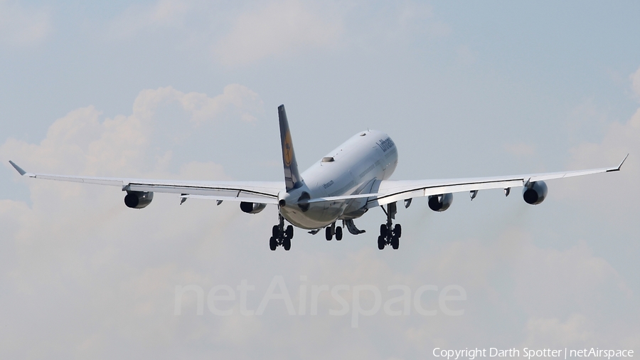 Lufthansa Airbus A340-313X (D-AIGP) | Photo 210414