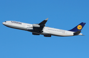 Lufthansa Airbus A340-313X (D-AIGU) at  Dallas/Ft. Worth - International, United States