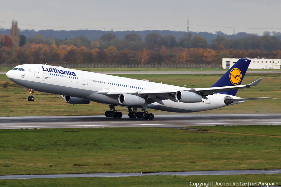 Lufthansa Airbus A340-313X (D-AIGW) | Photo 35117
