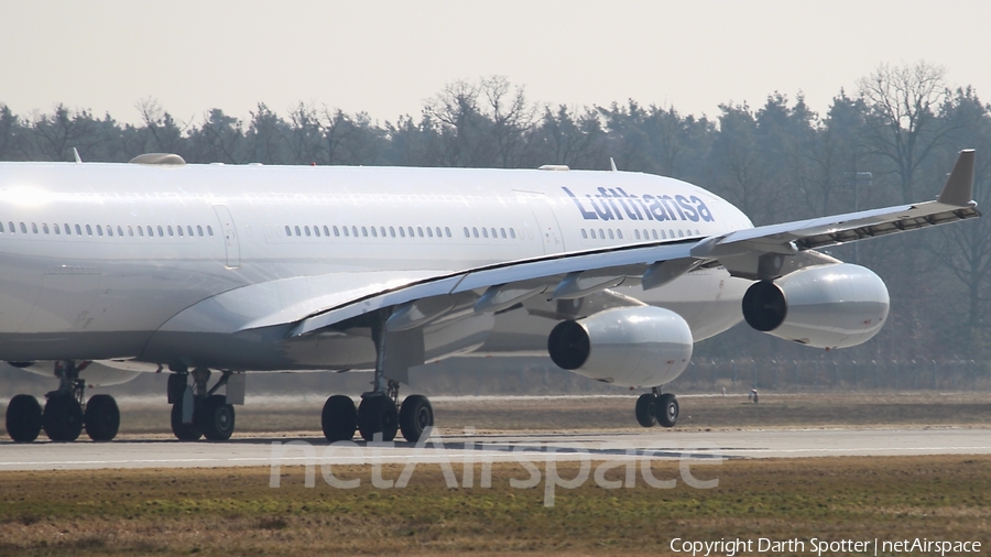 Lufthansa Airbus A340-313X (D-AIGY) | Photo 208943