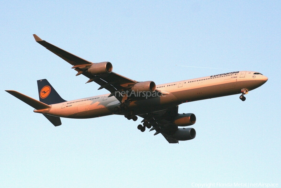 Lufthansa Airbus A340-642 (D-AIHA) | Photo 575492