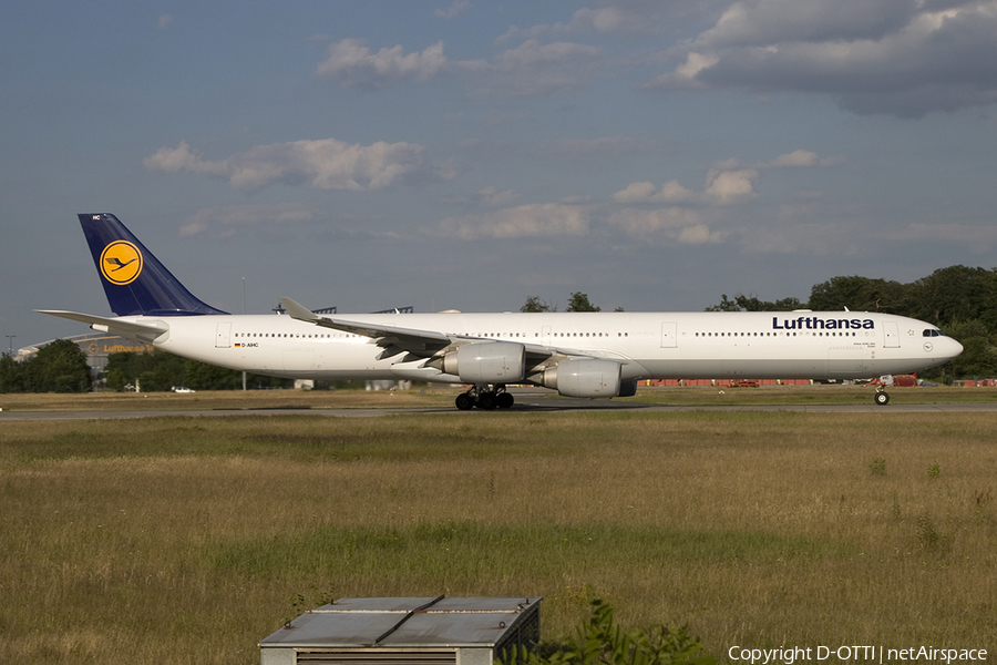 Lufthansa Airbus A340-642 (D-AIHC) | Photo 276452