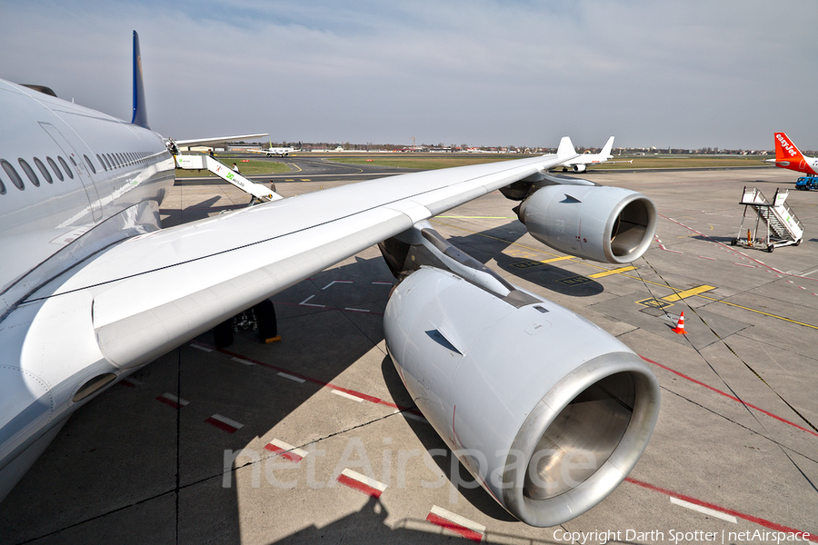 Lufthansa Airbus A340-642 (D-AIHD) | Photo 309892