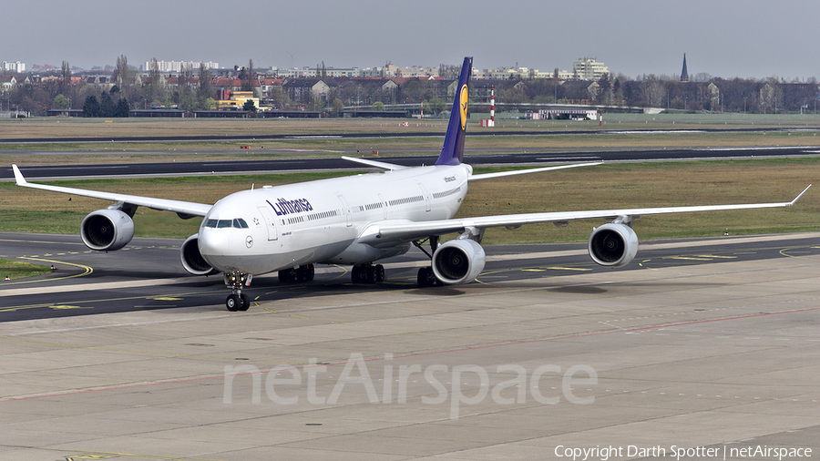 Lufthansa Airbus A340-642 (D-AIHD) | Photo 309896