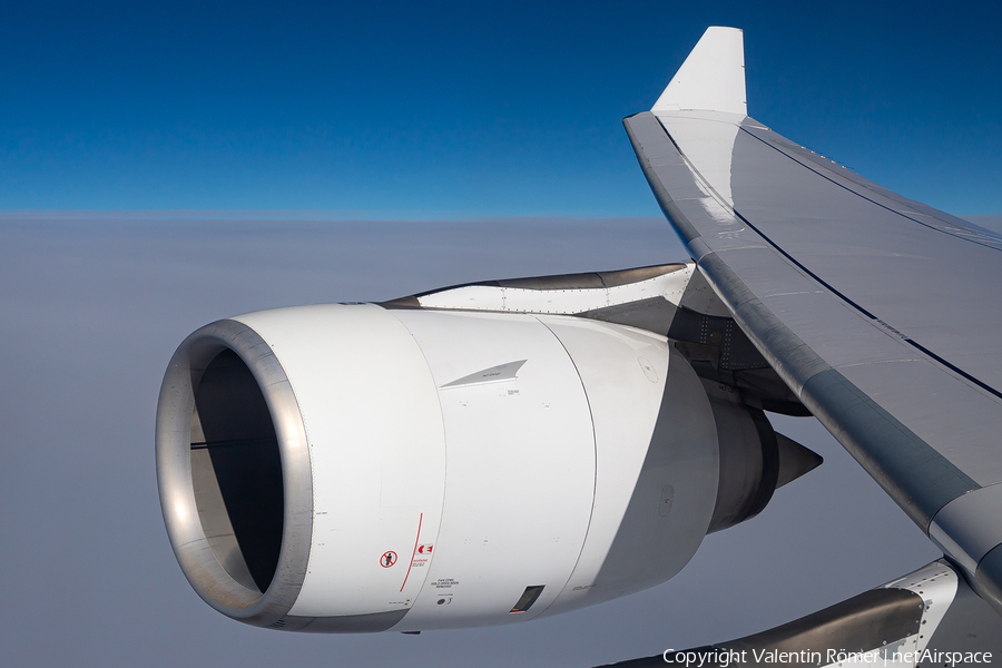 Lufthansa Airbus A340-642 (D-AIHF) | Photo 652578