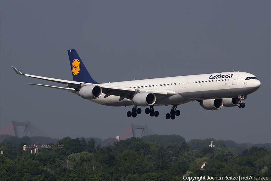 Lufthansa Airbus A340-642 (D-AIHI) | Photo 109523