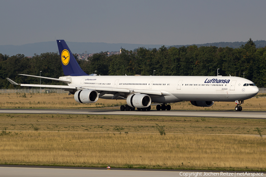 Lufthansa Airbus A340-642 (D-AIHI) | Photo 32482