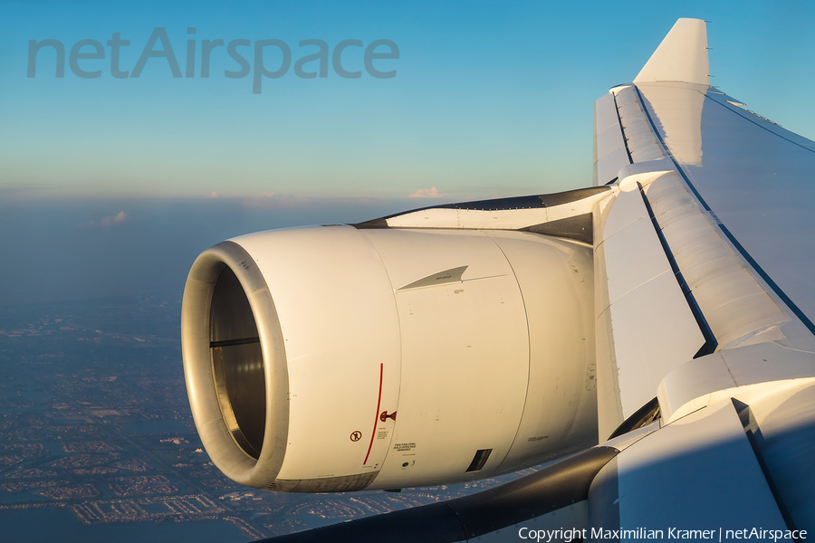 Lufthansa Airbus A340-642 (D-AIHI) | Photo 559327