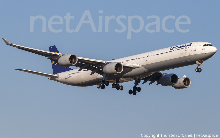 Lufthansa Airbus A340-642 (D-AIHL) | Photo 354296