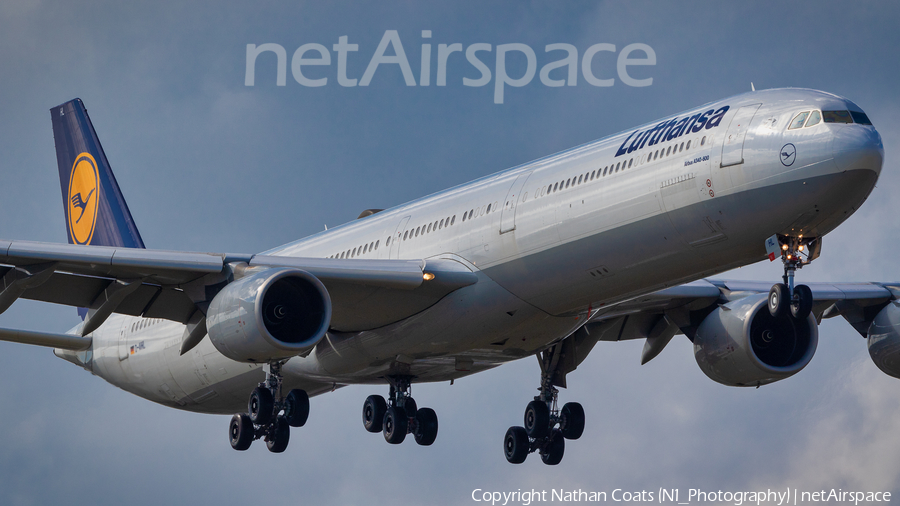 Lufthansa Airbus A340-642 (D-AIHL) | Photo 300530