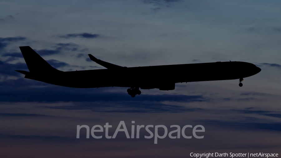 Lufthansa Airbus A340-642 (D-AIHN) | Photo 229600