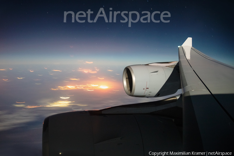 Lufthansa Airbus A340-642X (D-AIHP) | Photo 391991
