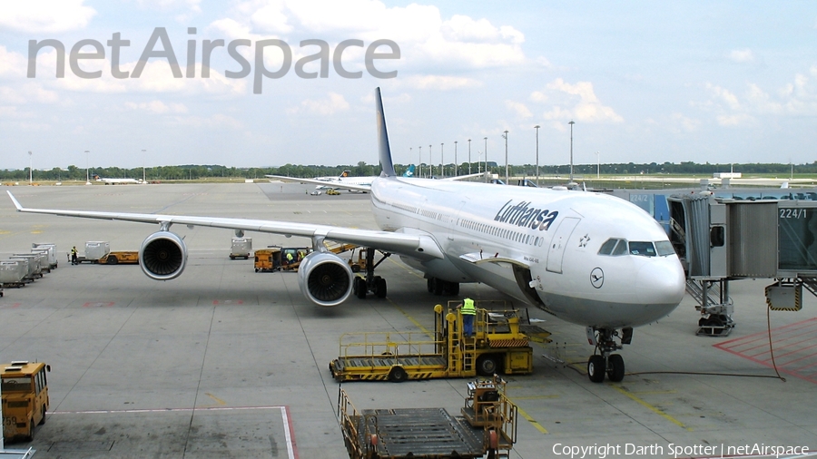 Lufthansa Airbus A340-642X (D-AIHT) | Photo 134689