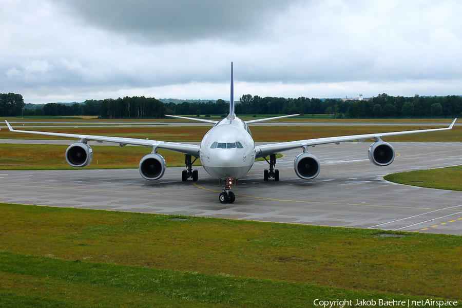 Lufthansa Airbus A340-642X (D-AIHT) | Photo 173787