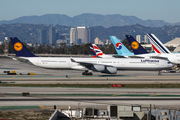 Lufthansa Airbus A340-642X (D-AIHW) at  Los Angeles - International, United States