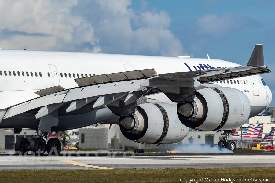 Lufthansa Airbus A340-642X (D-AIHW) | Photo 327710