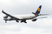 Lufthansa Airbus A340-642X (D-AIHW) at  Chicago - O'Hare International, United States