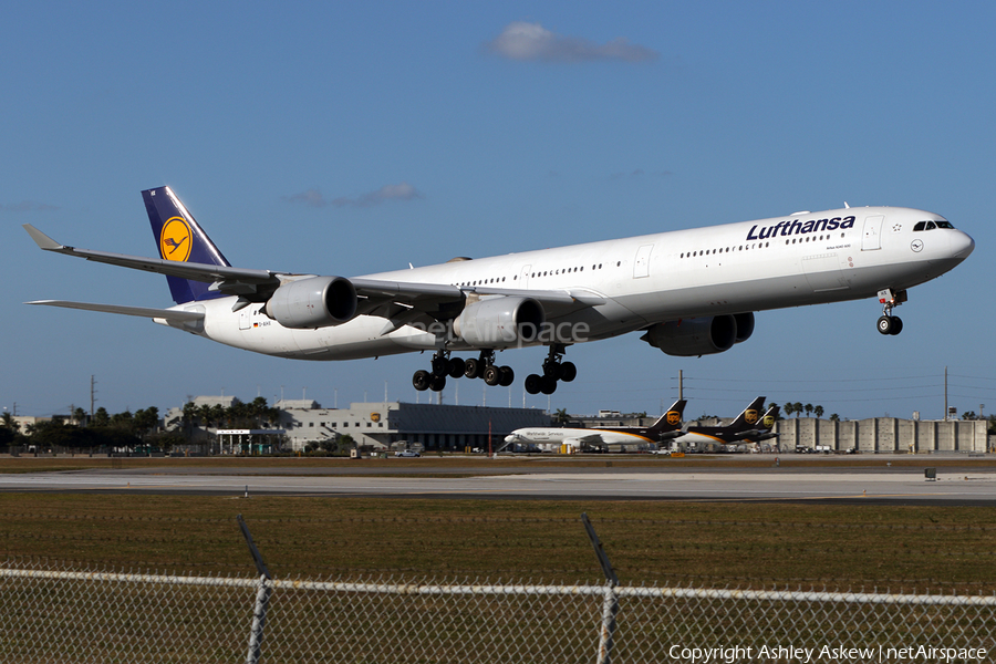 Lufthansa Airbus A340-642X (D-AIHX) | Photo 146301